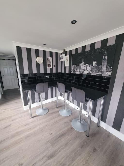 Apartment Sanity Sanctuary *